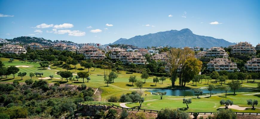 Photo by Maksim Shutov on Unsplash