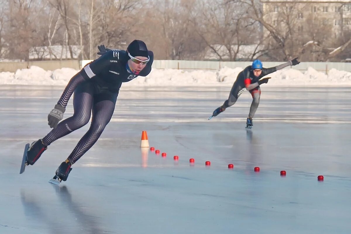    «Молнии» на льду.