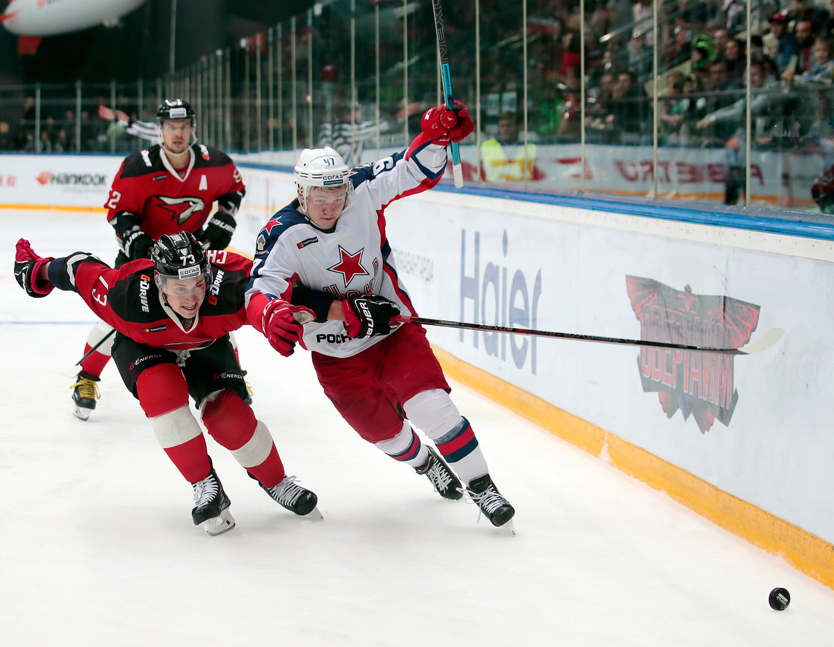 Матч Авангард - ЦСКА в Омске