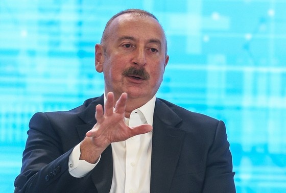    Ильхам Алиев