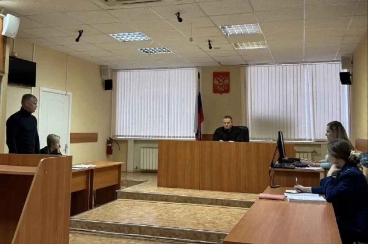    Экс-начальник по спорту в Ижевске осуждён за злоупотребление полномочиями