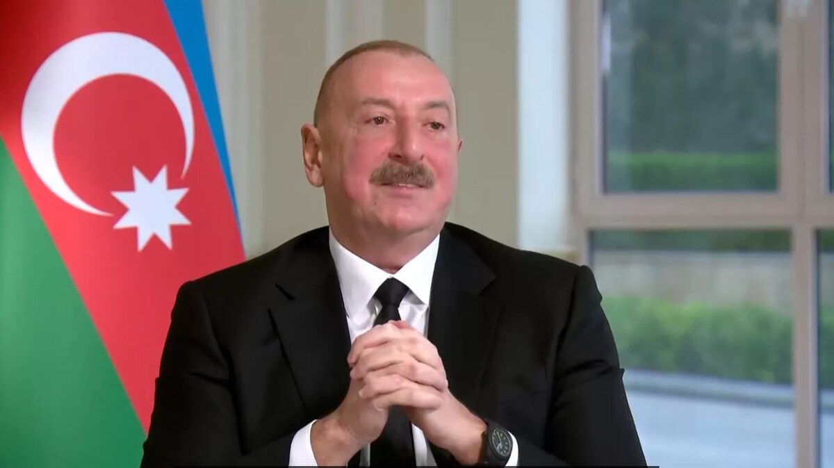 Президент Азербайджана Ильхам Алиев во время интервью с Дмитрием Киселевым © Sputnik