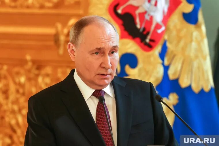 Путин в ходе прямой линии ответит на вопросы россиян и представителей местных и иностранных СМИ. Фото: Владимир Андреев © URA.RU