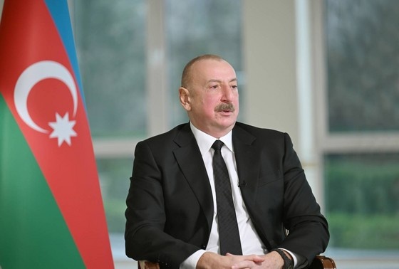    Ильхам Алиев