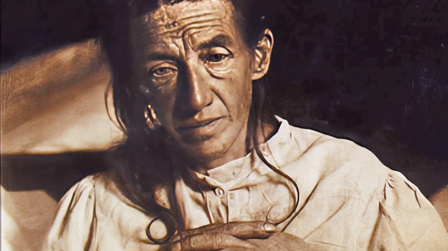 Августа Детер