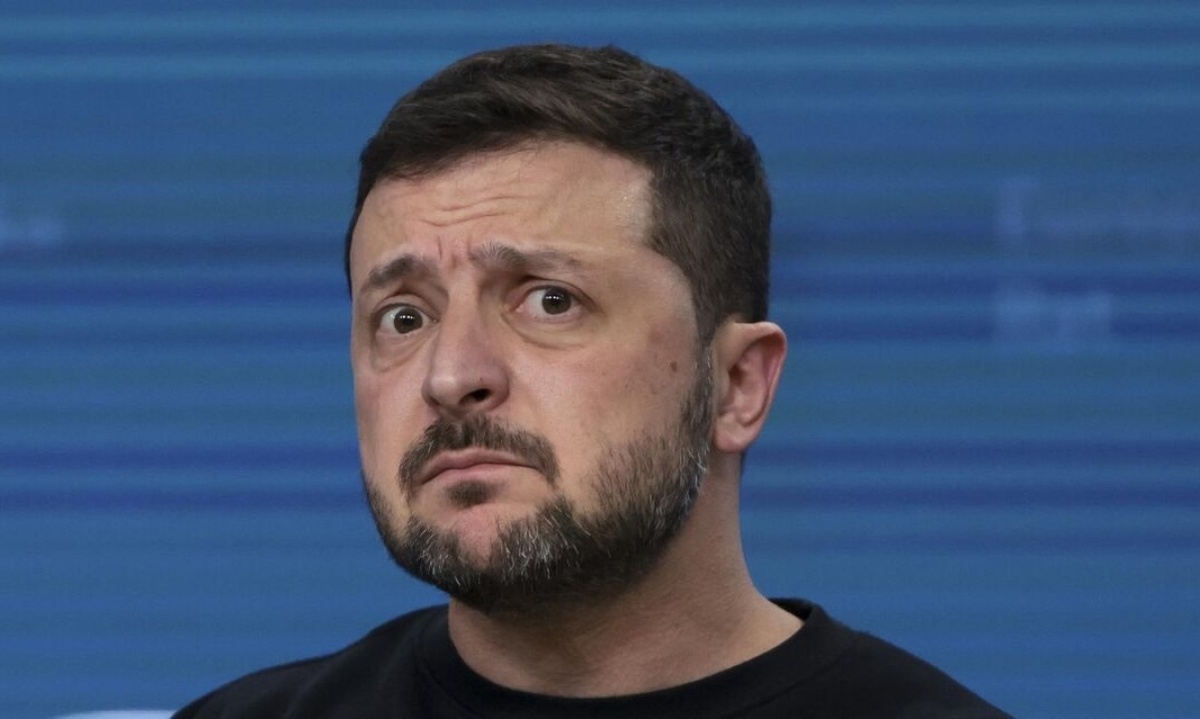    Зеленский признал невозможность возврата Крыма и Донбасса