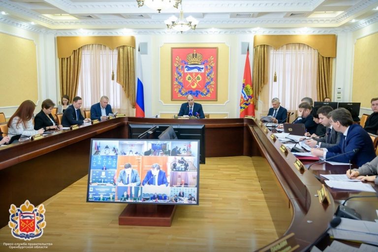    В Оренбуржье принята региональная программа «Кадры 2.0» Оренбуржье