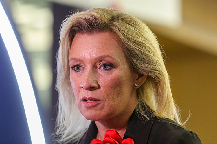    Мария Захарова: «Всем кураторам киевского режима, русофобам всех мастей отвечаем всей страной — не запугаете. Мы отстаиваем правду».   
Фото: © Shatokhina Natalia / news.ru / www.globallookpress.com