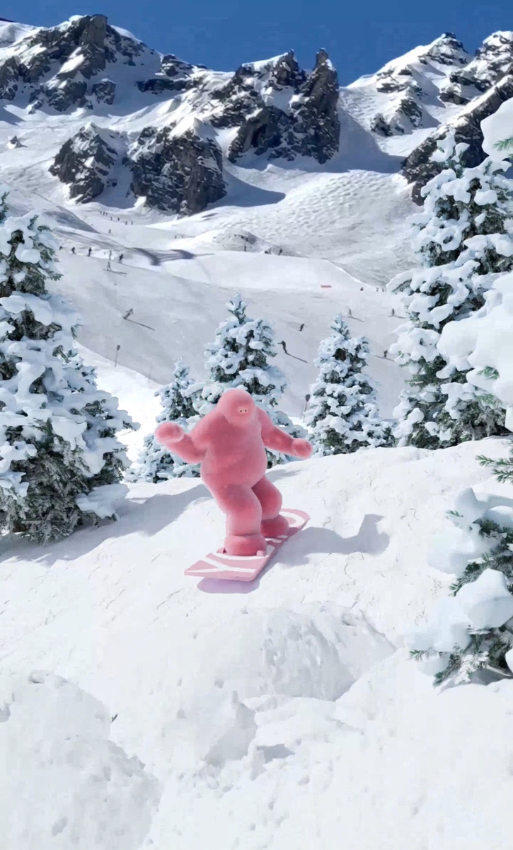 Розовый йети на Розе Хутор: YOLLO запускает зимний pop-up и праздничную кампанию 