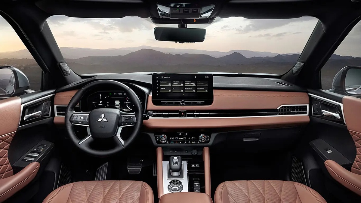 Фото Mitsubishi  📷
