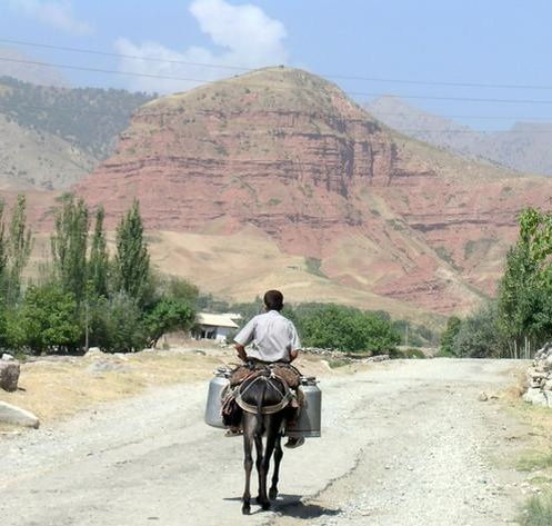 Скала Хориена по индефикации историка Клода Рапэна - холм Киркгыз в Узбекистане