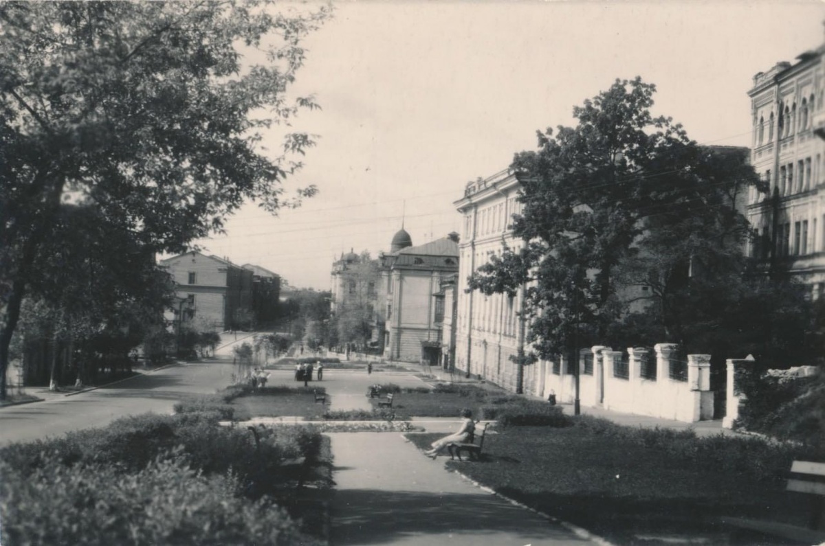 Улица Пушкинская, 1962 год

Автор фото: А.С. Деренков