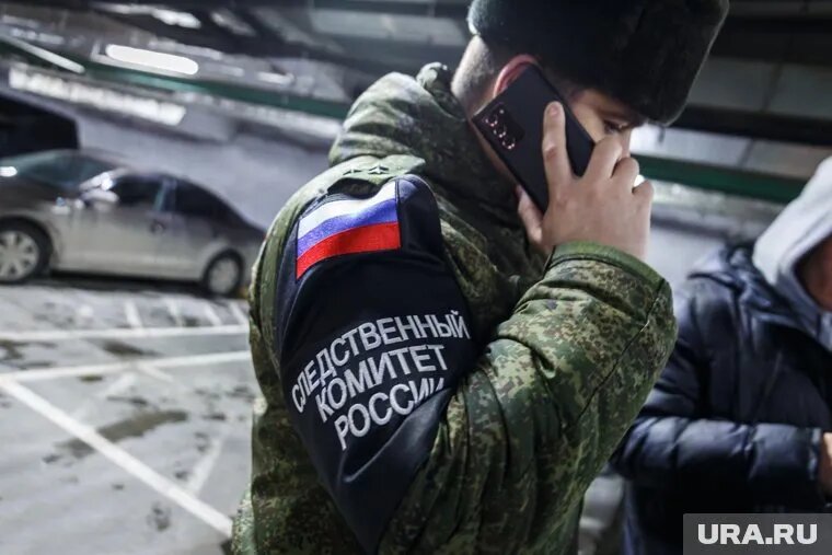 Следователи проводят допрос двух подозреваемых в убийстве Кириллова. Фото: Илья Московец © URA.RU