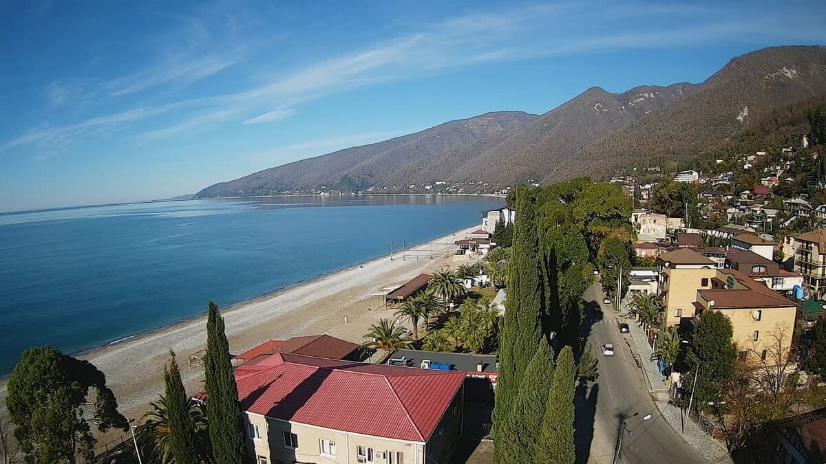 Экскурсия Гостеприимная Абхазия.  Гагра панорама.