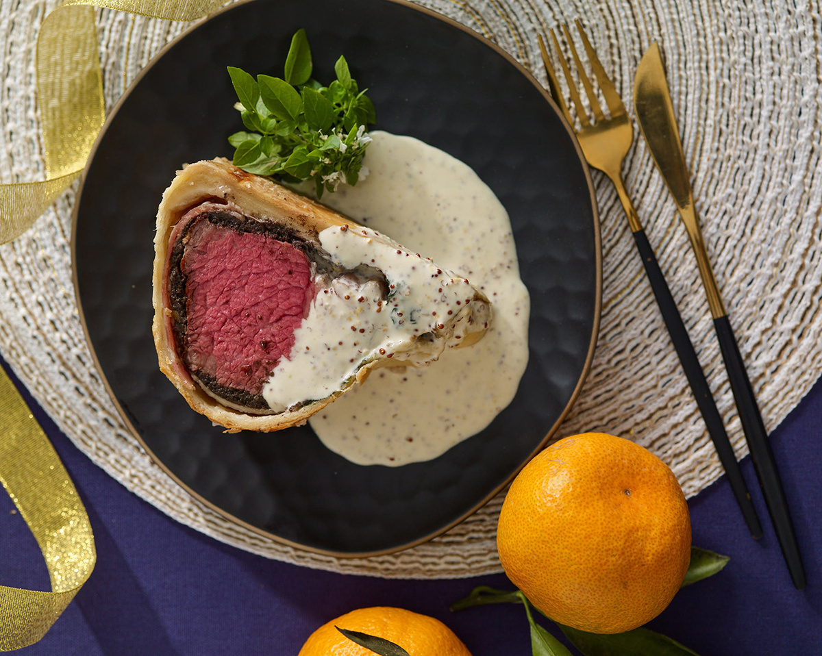 Рецепт был придуман поваром английского полководца Артура Уэлсли Веллингтона.