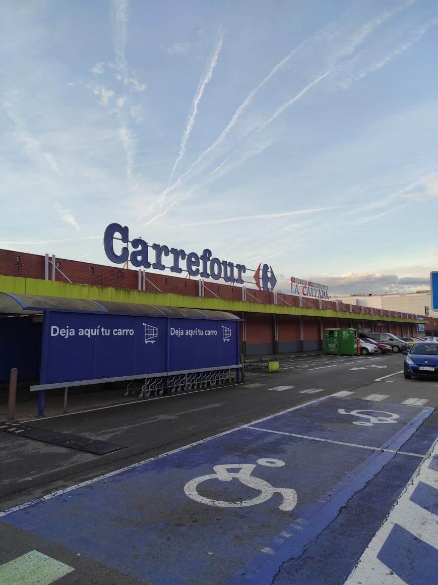 Супермаркет в г. Хихон