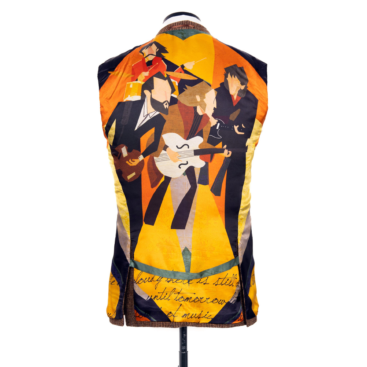 Посмотреть варианты дизайнерских подкладок -->