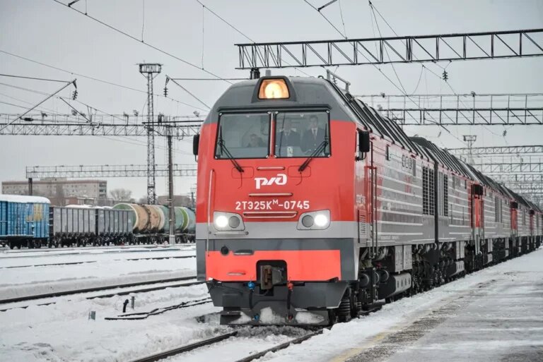    Паслер: Совместно с ЮУЖД мы приняли решение по обновлению парка тепловозов в Оренбуржье Андрей Севостьянов