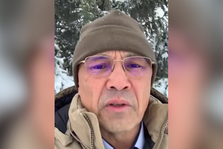 Ильясов записал видеообращение. Кадр видео: Юлай Ильясов (vk.com)