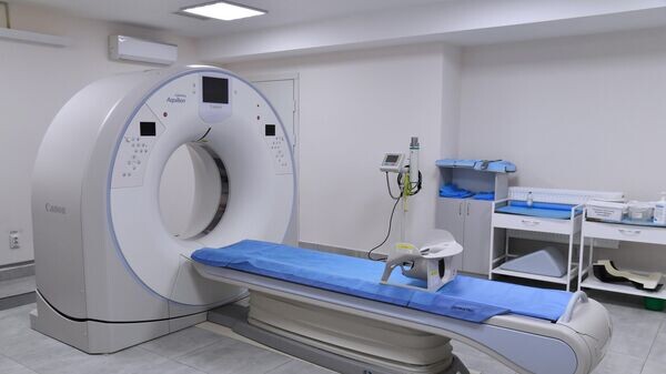    Аппарат магнитно-резонансной томографии в больнице. Архивное фото© Sputnik / Виктор Антонюк
