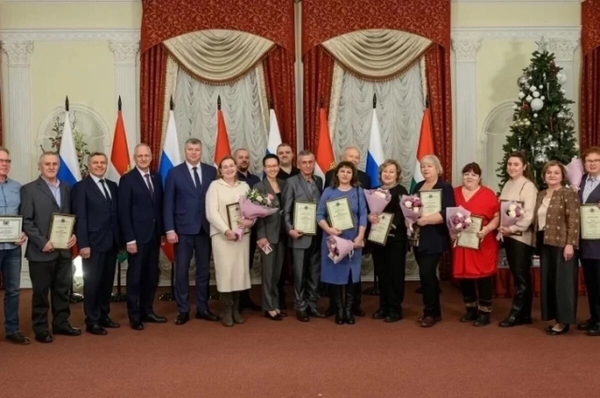    В Калуге вручили награды лучшим сельским старостам