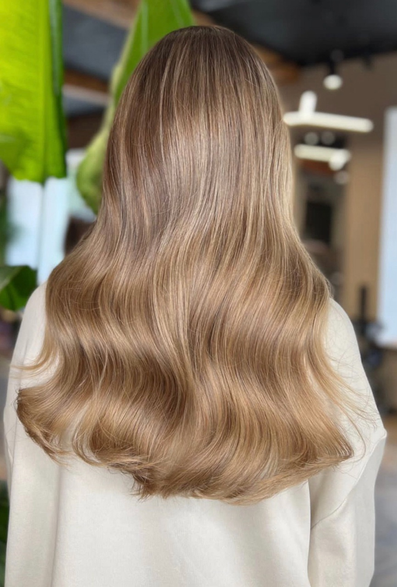 Капсульное наращивание в студии 4HAIR