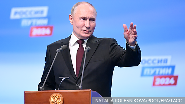     Фото: NATALIA KOLESNIKOVA/POOL/EPA/ТАСС   
 Текст: Олег Исайченко