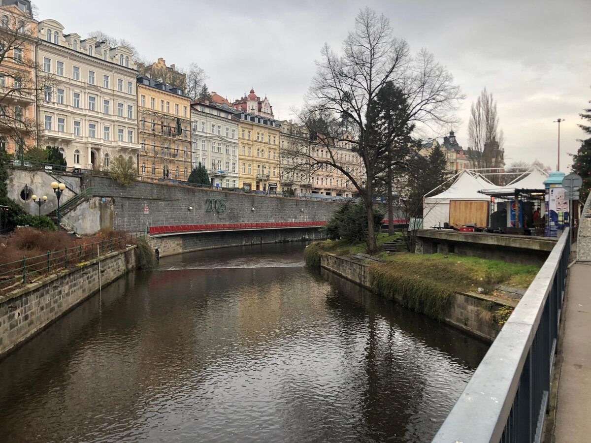 Вид на реку Тепла.