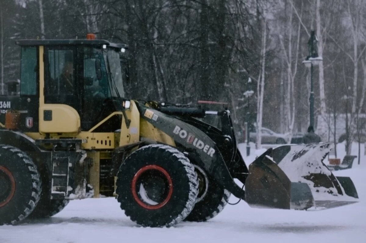   С улицы Энергетической в Томске вывезли 300 тонн снега