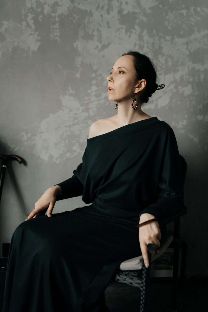 Я, дома, в любимом домашнем платье. 02.01.2022