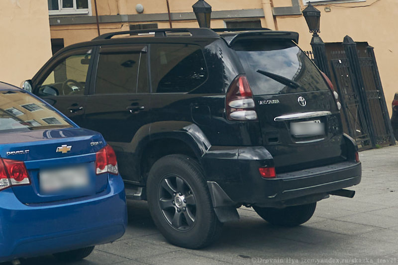 Прадо внедорожник