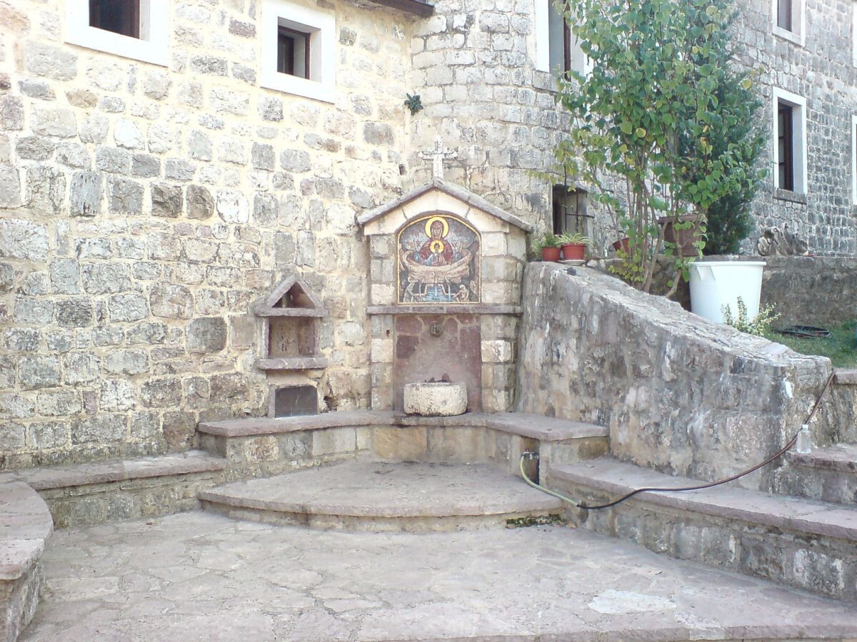 Монастырь Подмайне