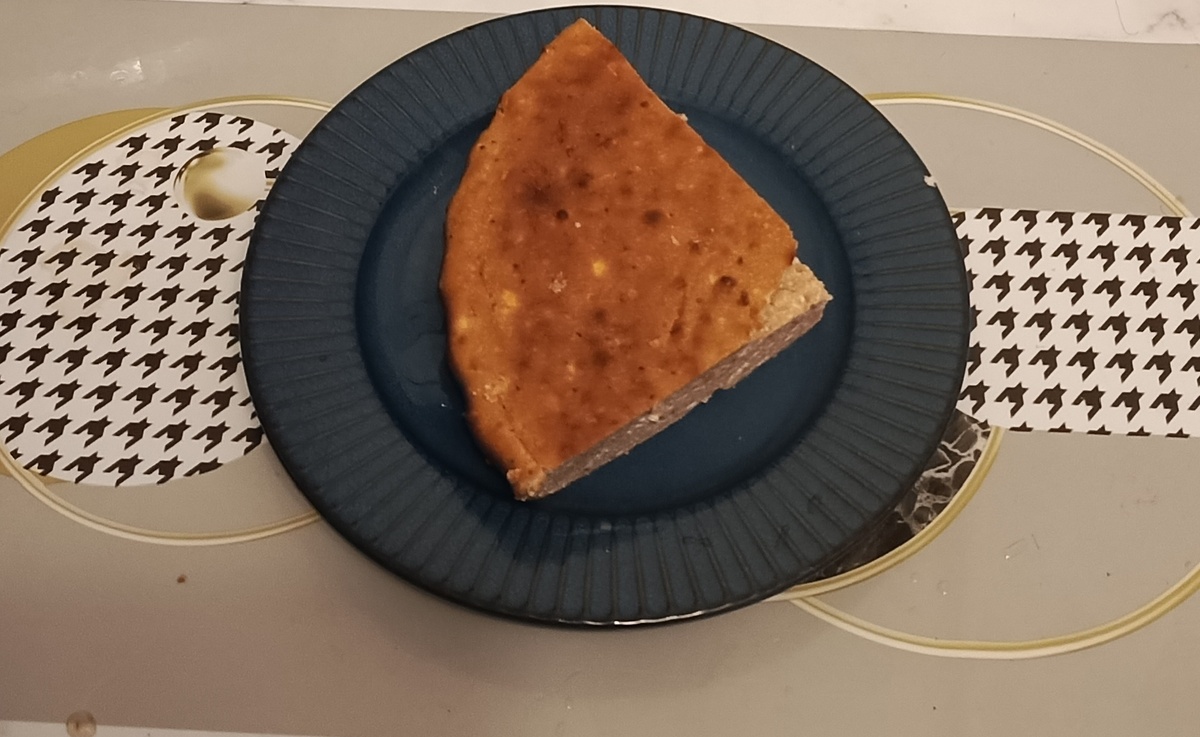 Творожная запеканка и кофейный напиток