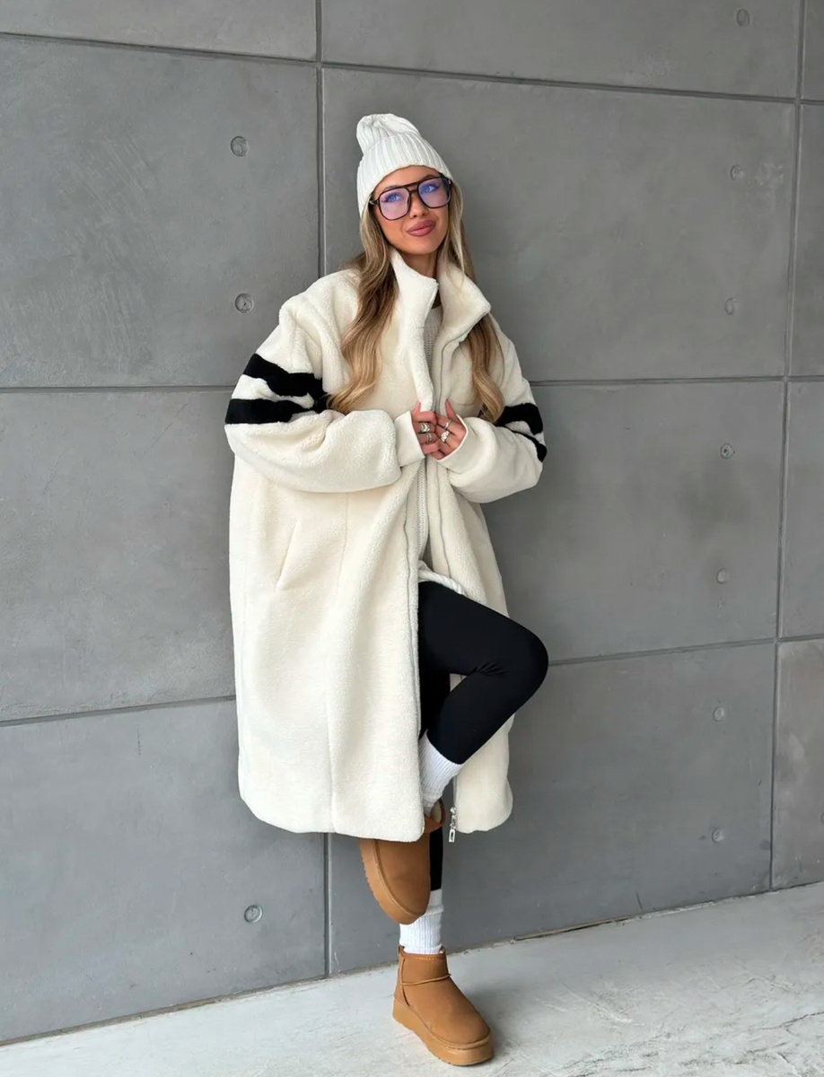 Плюшевое пальто тедди у2k это хит сезона!