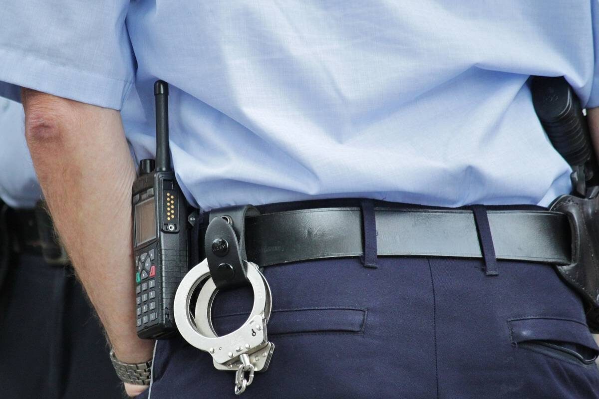 Полицейский