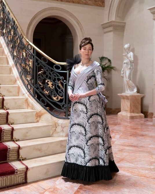 Берта Рассел (Кэрри Кун)