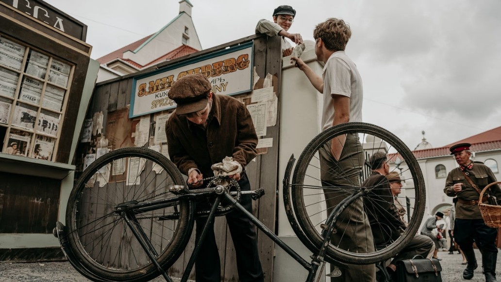 Листайте вправо, чтобы увидеть больше изображений