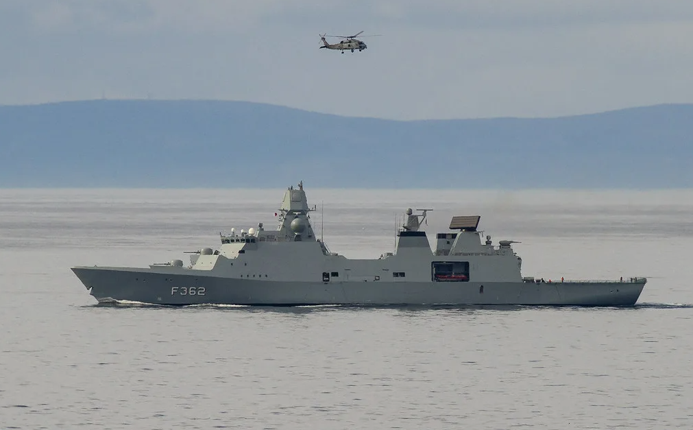В НАТО постоянно заявляют права на всё Балтийское море. Фрегат ВМС Дании. Фото НАТО