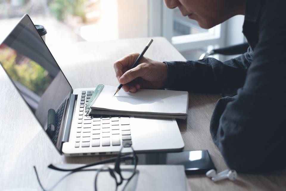 Электронное образование: для чего оно нужно и есть ли от него польза?