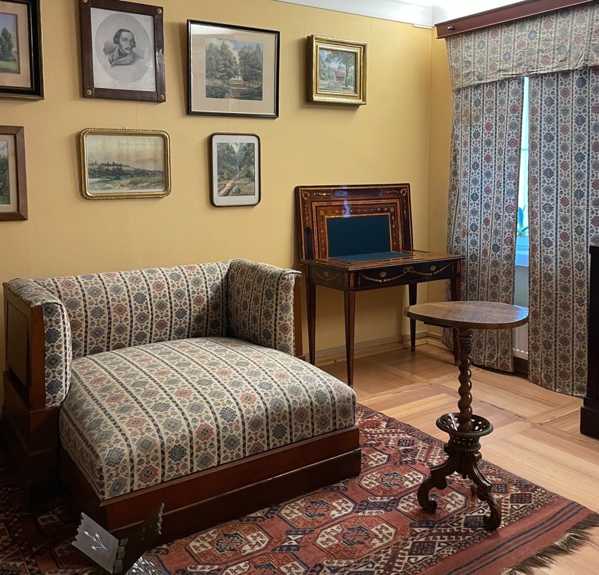 Кресло-лягушка