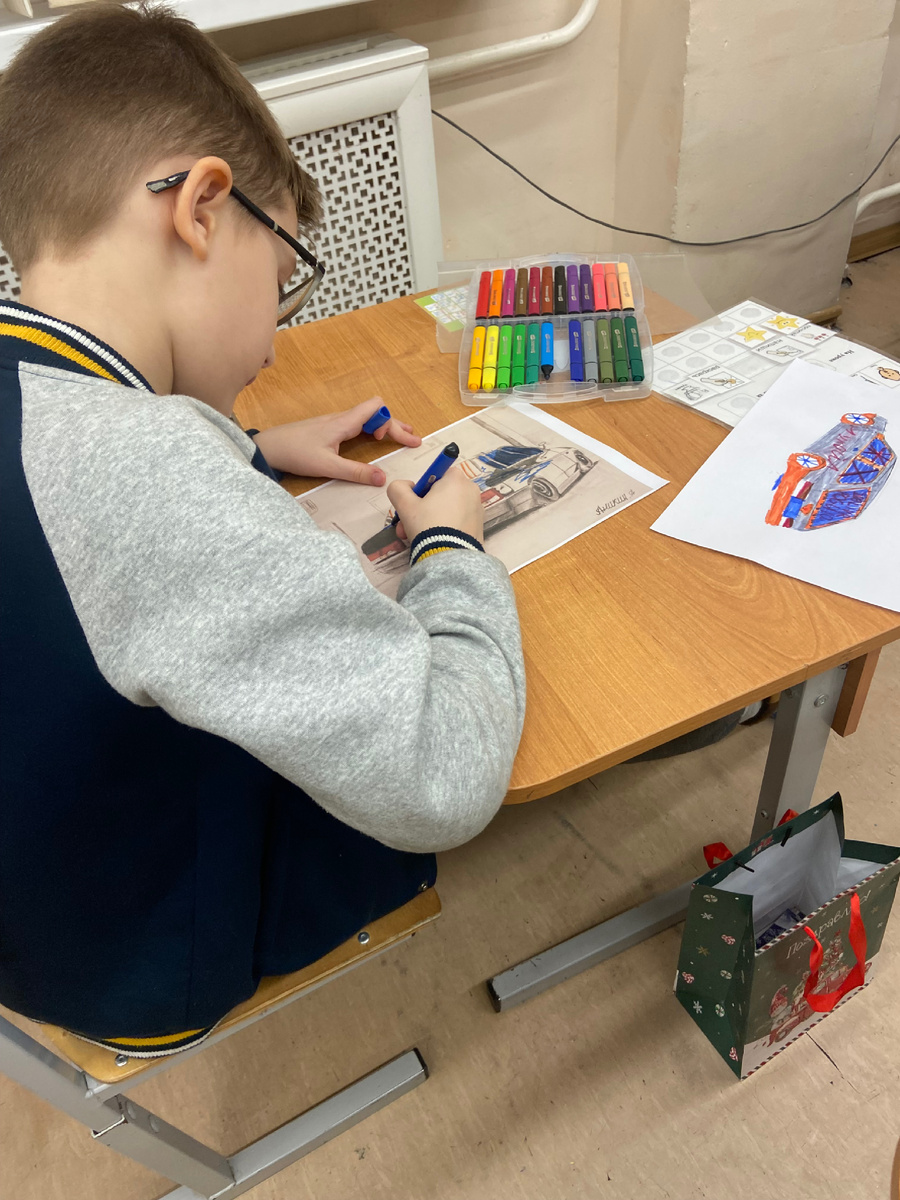 Конвейерное производство тачек-пушек-бомб