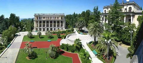 Сочи. Санаторий имени Дзержинского. Фото с Яндекс.Картинки