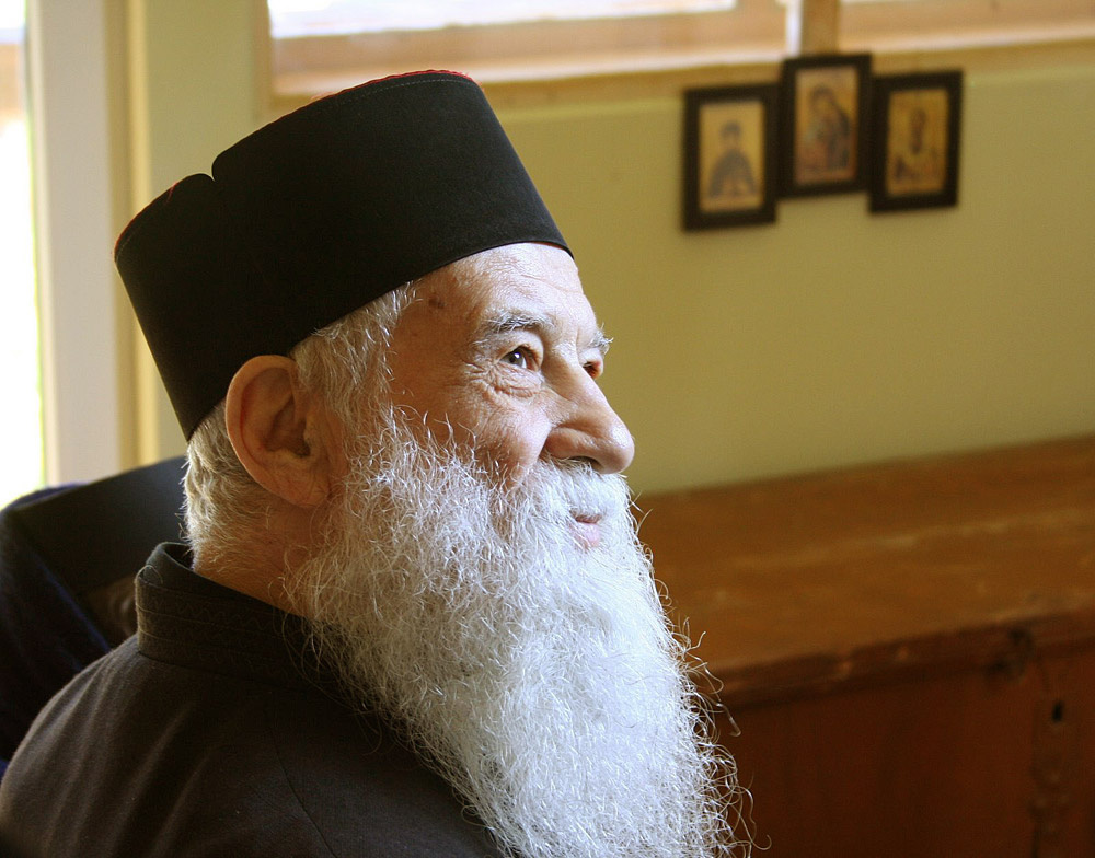 Священник Георгий Калчу