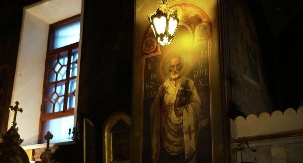    Образ Николая Чудотворца в храме великомученицы Екатерины на Всполье в Москве / РИА «Новости»