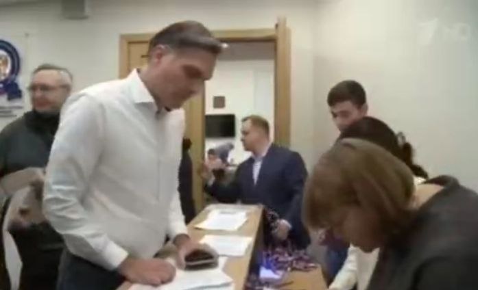    Фредерик Плейтген примет участие в прямой линии с Владимиром Путиным. Фото: www.1tv.ru