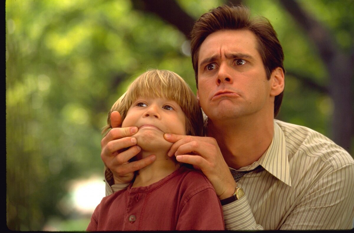 Кадр из фильма: Лжец, лжец