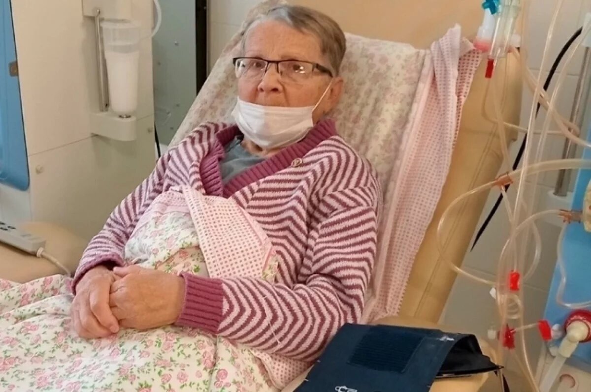    Женщине нужно три раза в неделю ездить в Киров на диализ