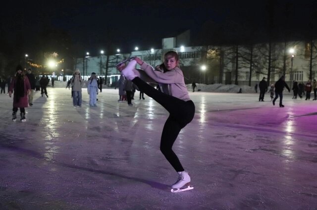    Традиционно в Омске торжественно открывают сезон зимних видов спорта. Фото: Министерство спорта и молодёжной политики Омской области