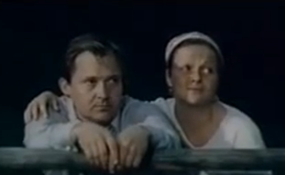 Кадр из фильма «След на земле» 