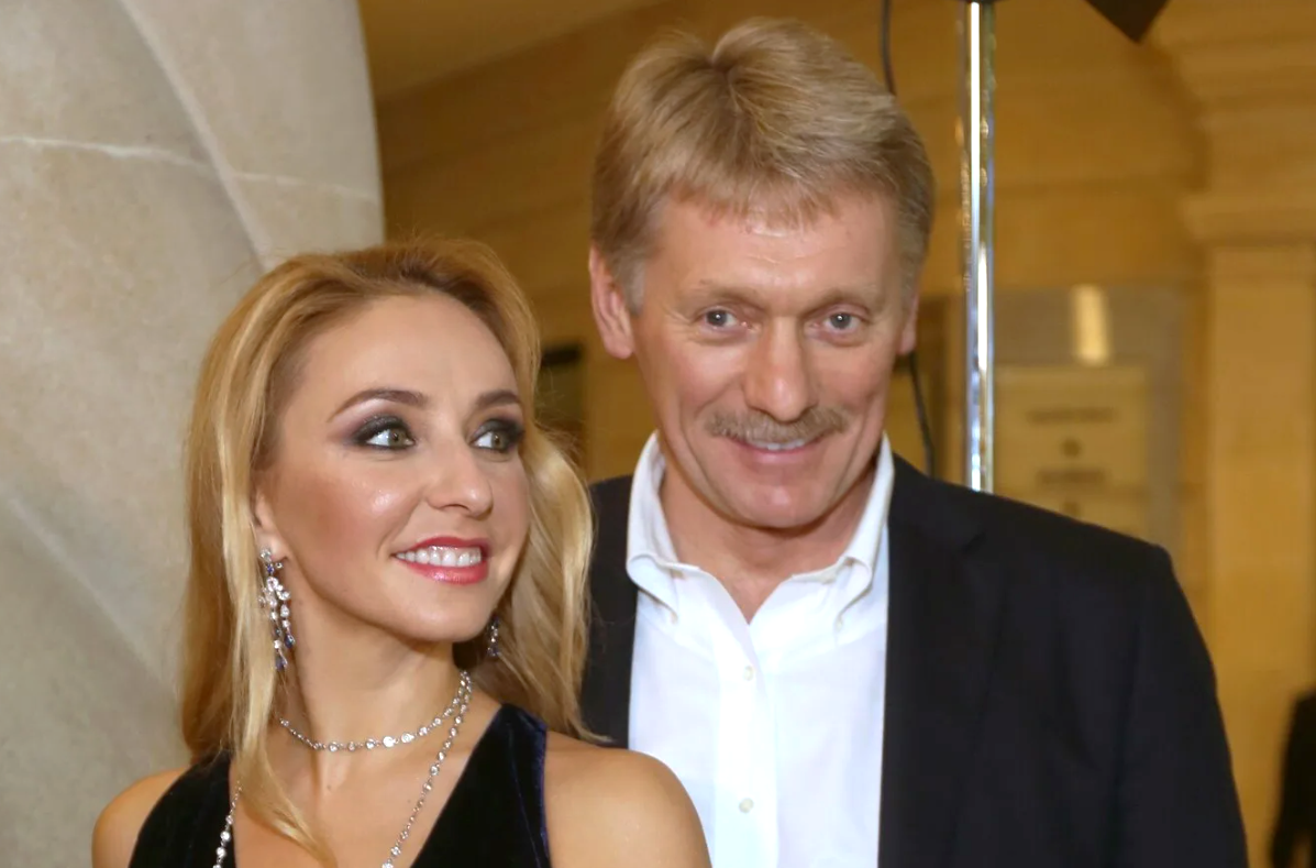 на фото Татьяна Навка и Дмитрий Песков